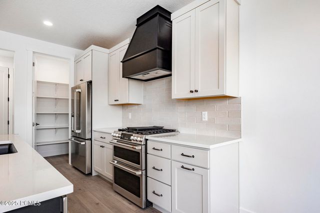 428 W Ascent Drive, Hideout, UT 84036