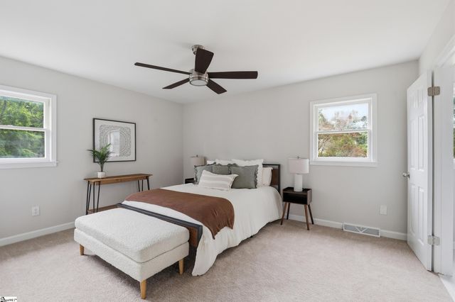 401 Clarendon Drive, Easley, SC 29642