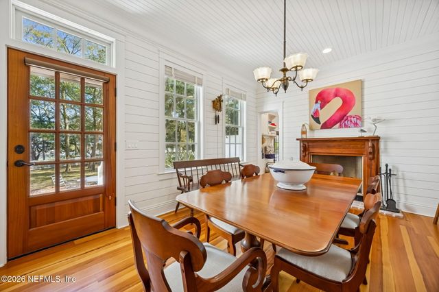 1102 LADIES Street, Fernandina Beach, FL 32034