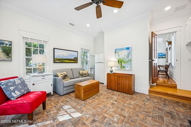 1102 LADIES Street, Fernandina Beach, FL 32034