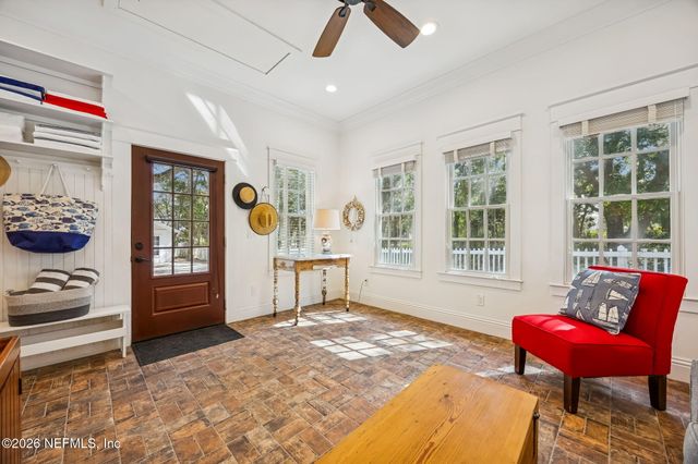 1102 LADIES Street, Fernandina Beach, FL 32034