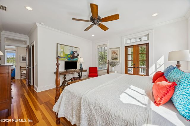 1102 LADIES Street, Fernandina Beach, FL 32034