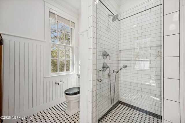 1102 LADIES Street, Fernandina Beach, FL 32034