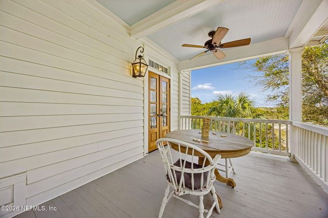 1102 LADIES Street, Fernandina Beach, FL 32034