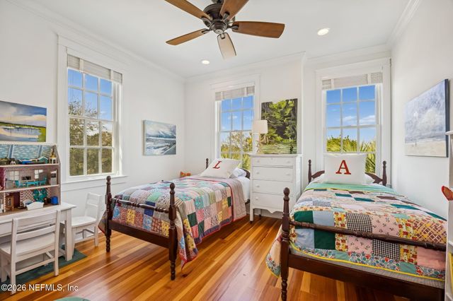 1102 LADIES Street, Fernandina Beach, FL 32034