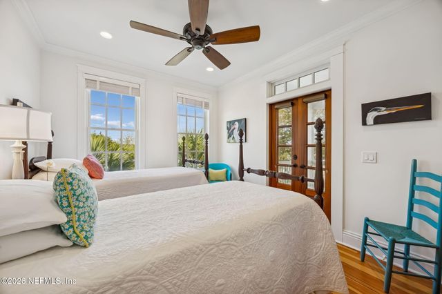 1102 LADIES Street, Fernandina Beach, FL 32034