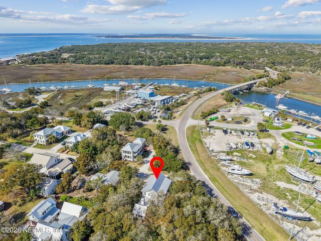 1102 LADIES Street, Fernandina Beach, FL 32034