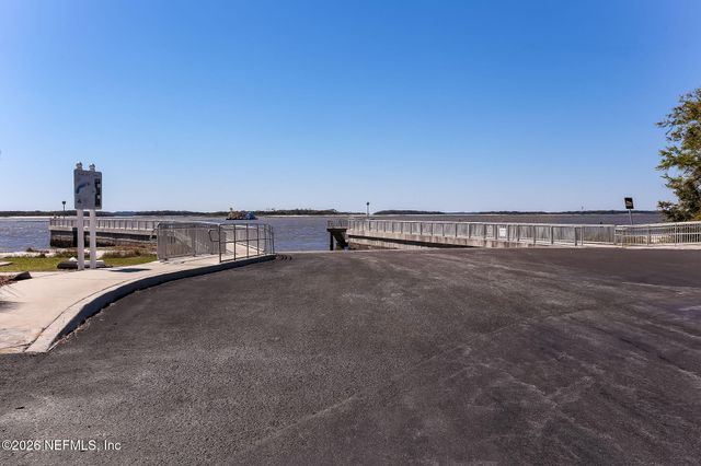 1102 LADIES Street, Fernandina Beach, FL 32034