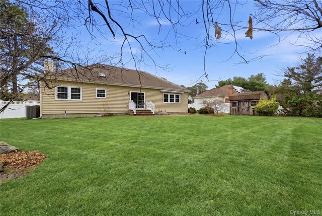 33 Timber Ridge Drive, Coram, NY 11727