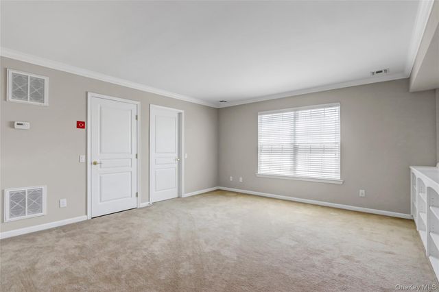 4 Oakhurst Court, Mount Sinai, NY 11766