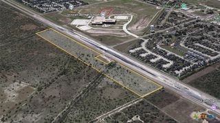 0006 NE Zac Lentz Parkway, Victoria, TX 77901