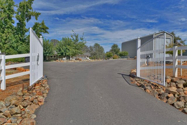 4581 Studebaker Rd, Placerville, CA 95667