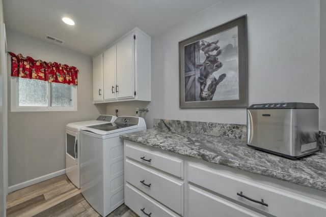 4581 Studebaker Rd, Placerville, CA 95667