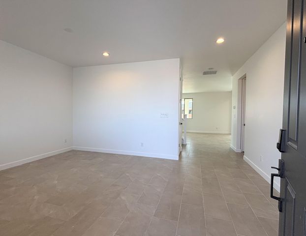 1918 Houser Avenue SE, Albuquerque, NM 87106