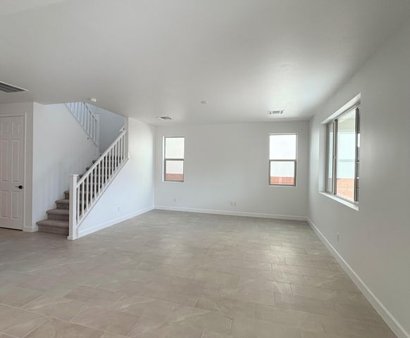 1918 Houser Avenue SE, Albuquerque, NM 87106