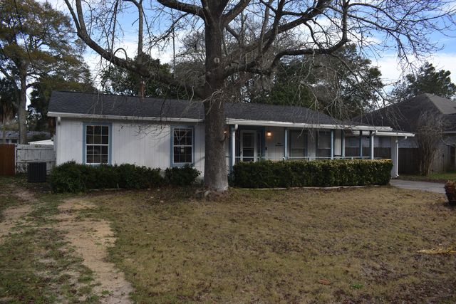 117 NW Baker Avenue, Fort Walton Beach, FL 32548