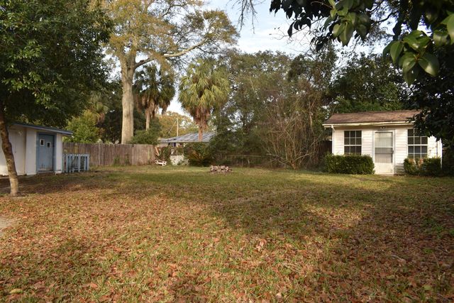 117 NW Baker Avenue, Fort Walton Beach, FL 32548