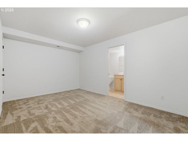 2725 Ne 96TH Way, Vancouver, WA 98665