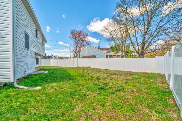 501 E Franklin Avenue, Burlington City, NJ 08010