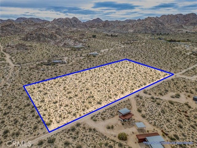 130 Hollinger, Joshua Tree, CA 92252