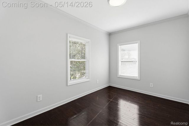 92 Eldredge Street, Mt. Clemens, MI 48043