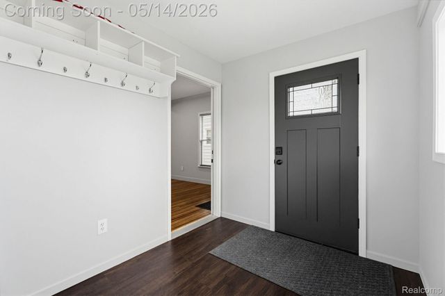 92 Eldredge Street, Mt. Clemens, MI 48043