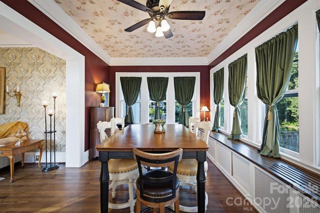 501 Norwood Street SW, Lenoir, NC 28645