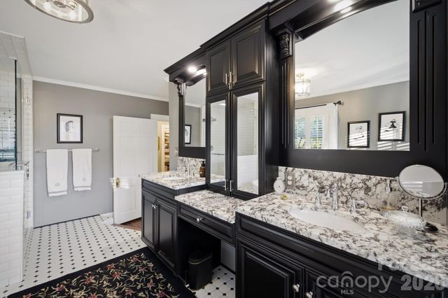501 Norwood Street SW, Lenoir, NC 28645