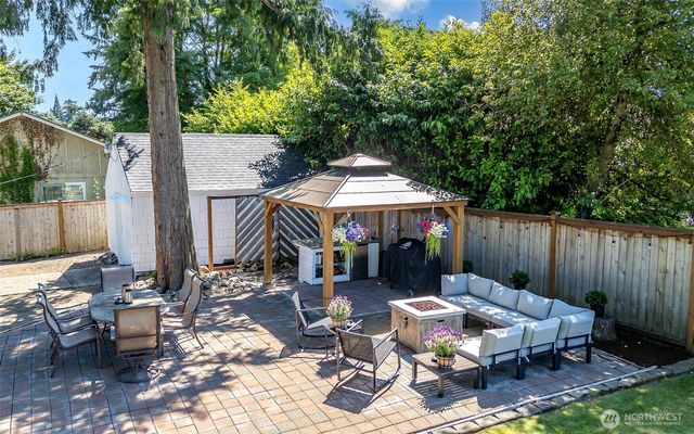 402 96th Street S, Tacoma, WA 98444