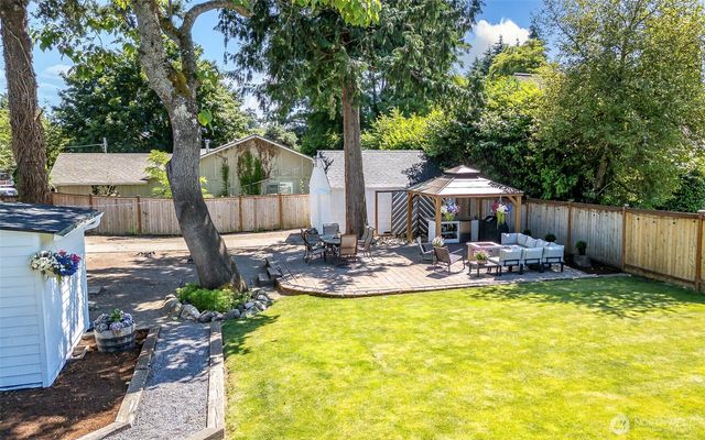 402 96th Street S, Tacoma, WA 98444