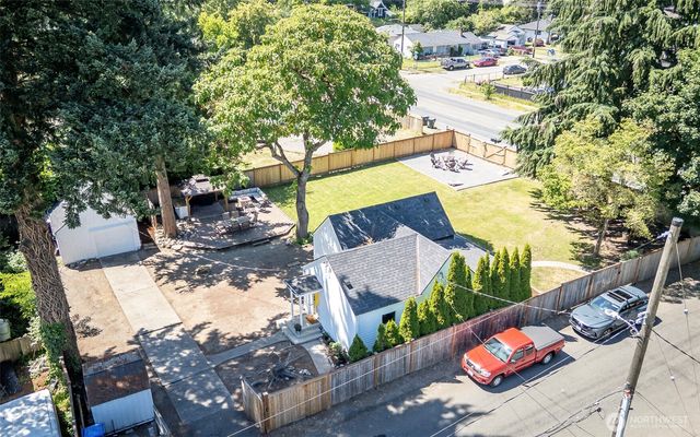 402 96th Street S, Tacoma, WA 98444
