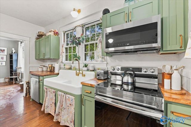 502 1st Street, Athens, AL 35611