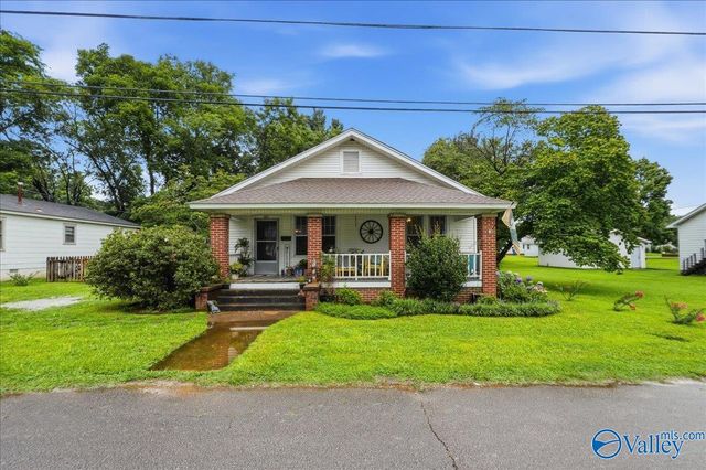 502 1st Street, Athens, AL 35611