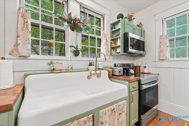 502 1st Street, Athens, AL 35611