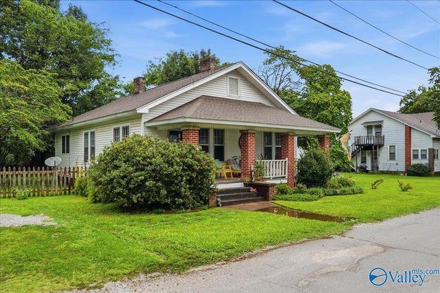 502 1st Street, Athens, AL 35611