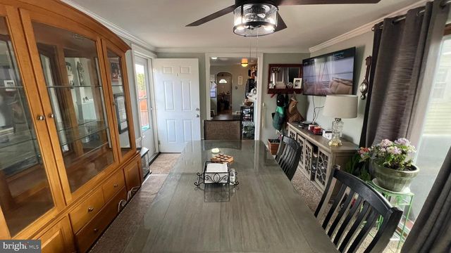 215 CORNELL AVE, Stratford, NJ 08084