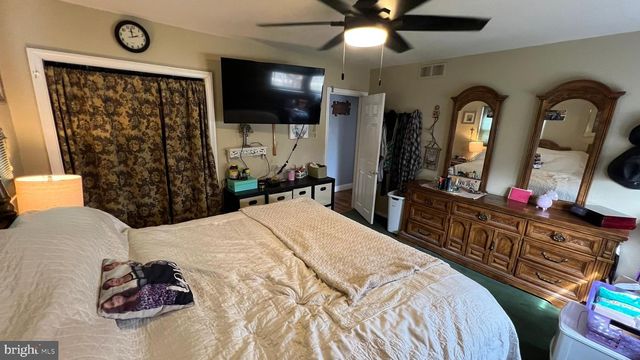 215 CORNELL AVE, Stratford, NJ 08084