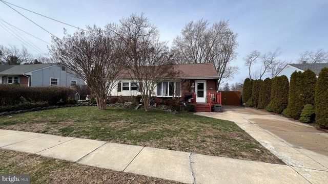 215 CORNELL AVE, Stratford, NJ 08084