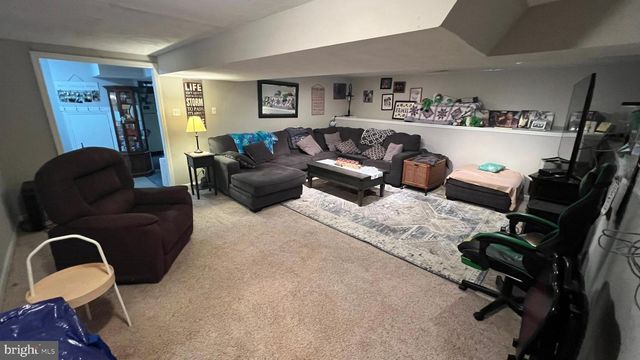 215 CORNELL AVE, Stratford, NJ 08084