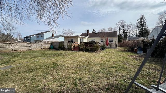 215 CORNELL AVE, Stratford, NJ 08084