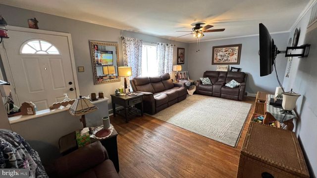 215 CORNELL AVE, Stratford, NJ 08084