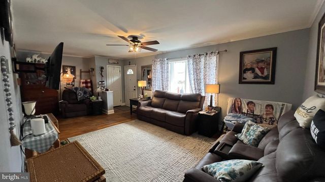 215 CORNELL AVE, Stratford, NJ 08084