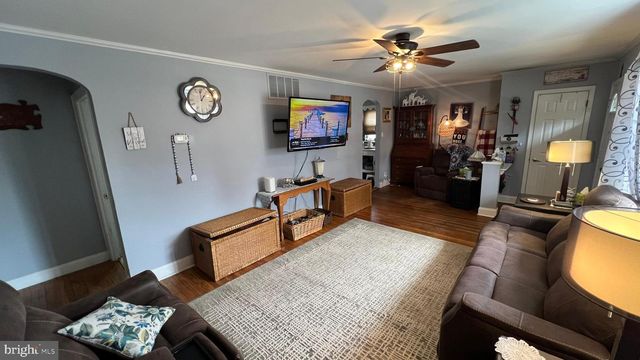 215 CORNELL AVE, Stratford, NJ 08084