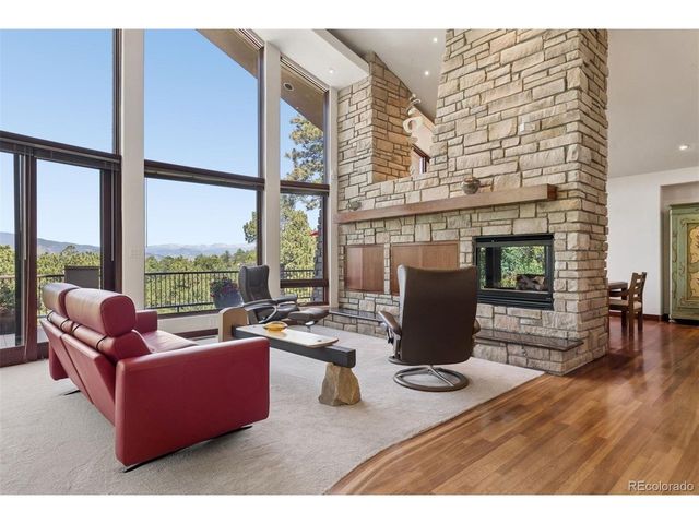 26348 Columbine Glen Trl, Golden, CO 80401