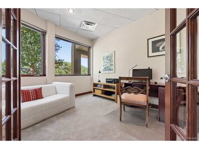 26348 Columbine Glen Trl, Golden, CO 80401