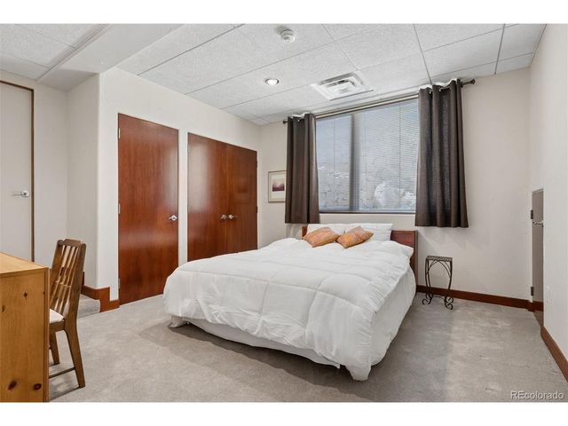 26348 Columbine Glen Trl, Golden, CO 80401