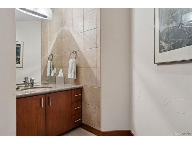 26348 Columbine Glen Trl, Golden, CO 80401