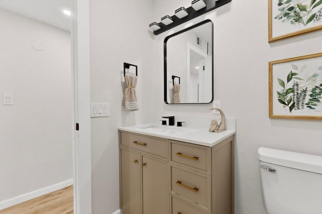 4300 Brand Avenue NE, Albuquerque, NM 87109