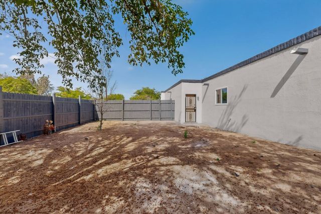 4300 Brand Avenue NE, Albuquerque, NM 87109