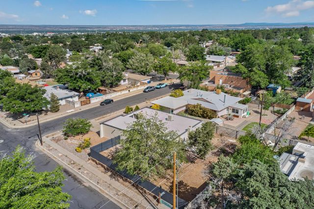 4300 Brand Avenue NE, Albuquerque, NM 87109